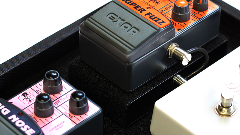 electro-harmonix pedal riser example of use